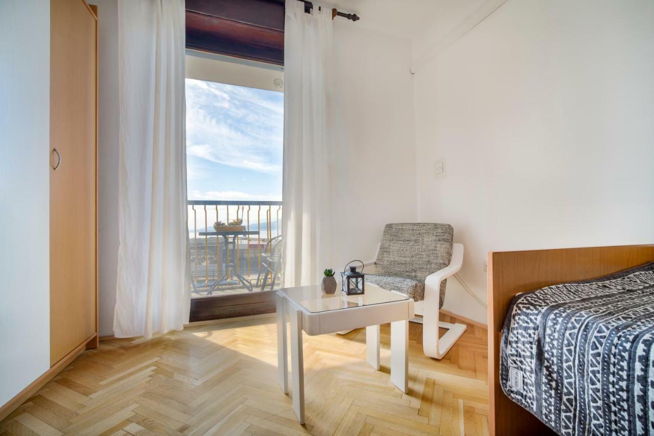 Fiume Apartment